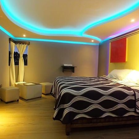 Hotel Pueblo De Madera Refugio ภายนอก รูปภาพ